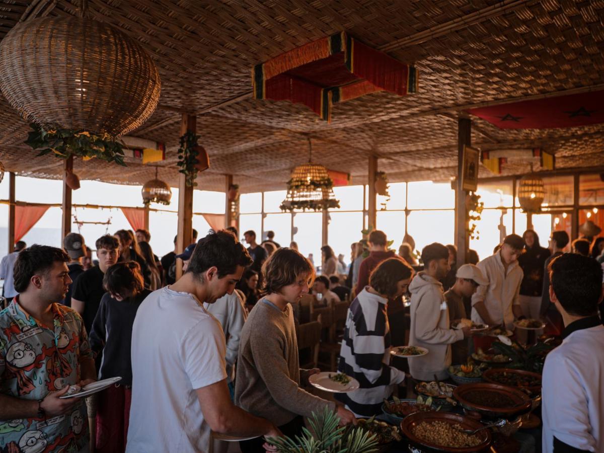 Готель Locals Taghazout Surfcamp Екстер'єр фото